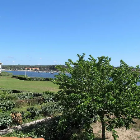 Holiday home Le Hameau Des Pecheurs 1 By Interhome *